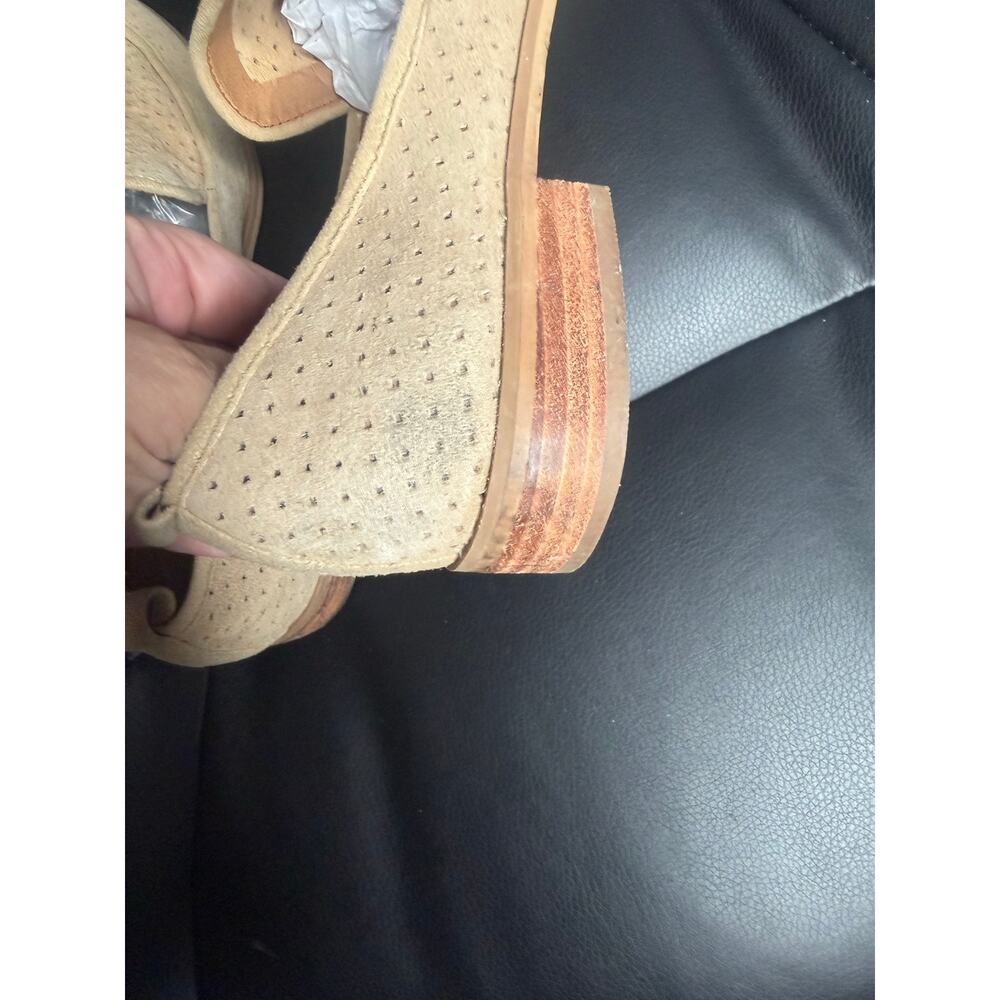 Stylish Susina Leather Point Perforated Slip-On Shoes size 8 - Picture 3 of 7